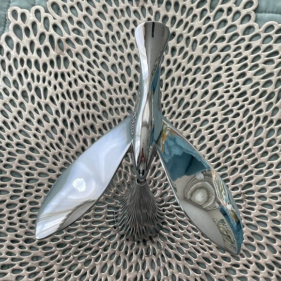 Umbra Tipsy Balancing Bird Bottle Opener Silver - Picture 1 of 4